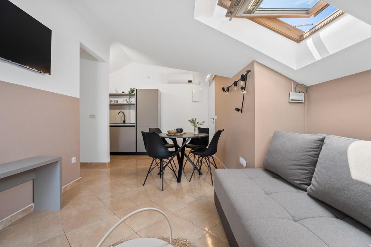 Villa Lux Promajna Exteriér fotografie